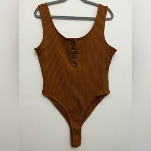 Heart Hips Ribbed Button Front Bodysuit Brown | Size 2X